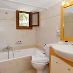 Captain Ilias House Chalki * Chalki Town