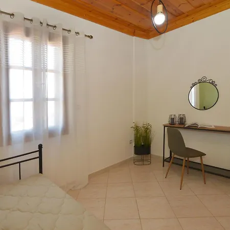 Captain Ilias House Chalki Appartement *